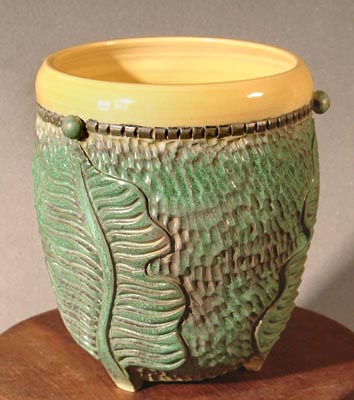 Amy Morgan Leaf Pot 4
